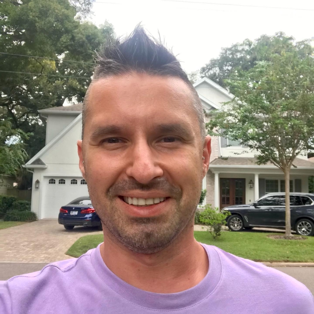 Meet your Posher, Aleks